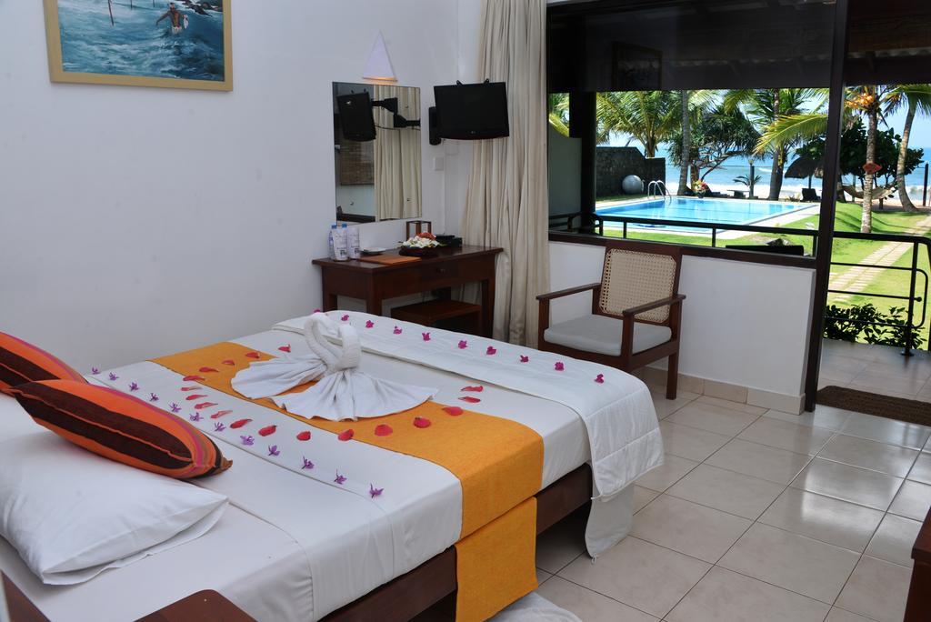 Sea Rock Villa Bentota Pokój zdjęcie