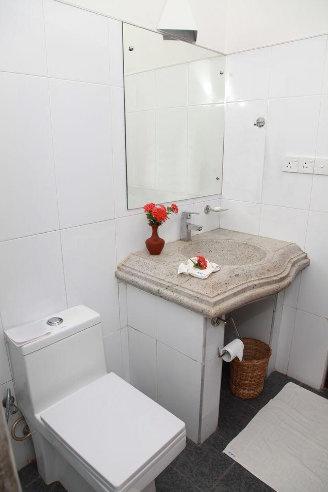 Sea Rock Villa Bentota Zewnętrze zdjęcie