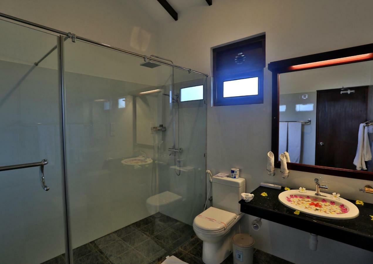 Sea Rock Villa Bentota Zewnętrze zdjęcie