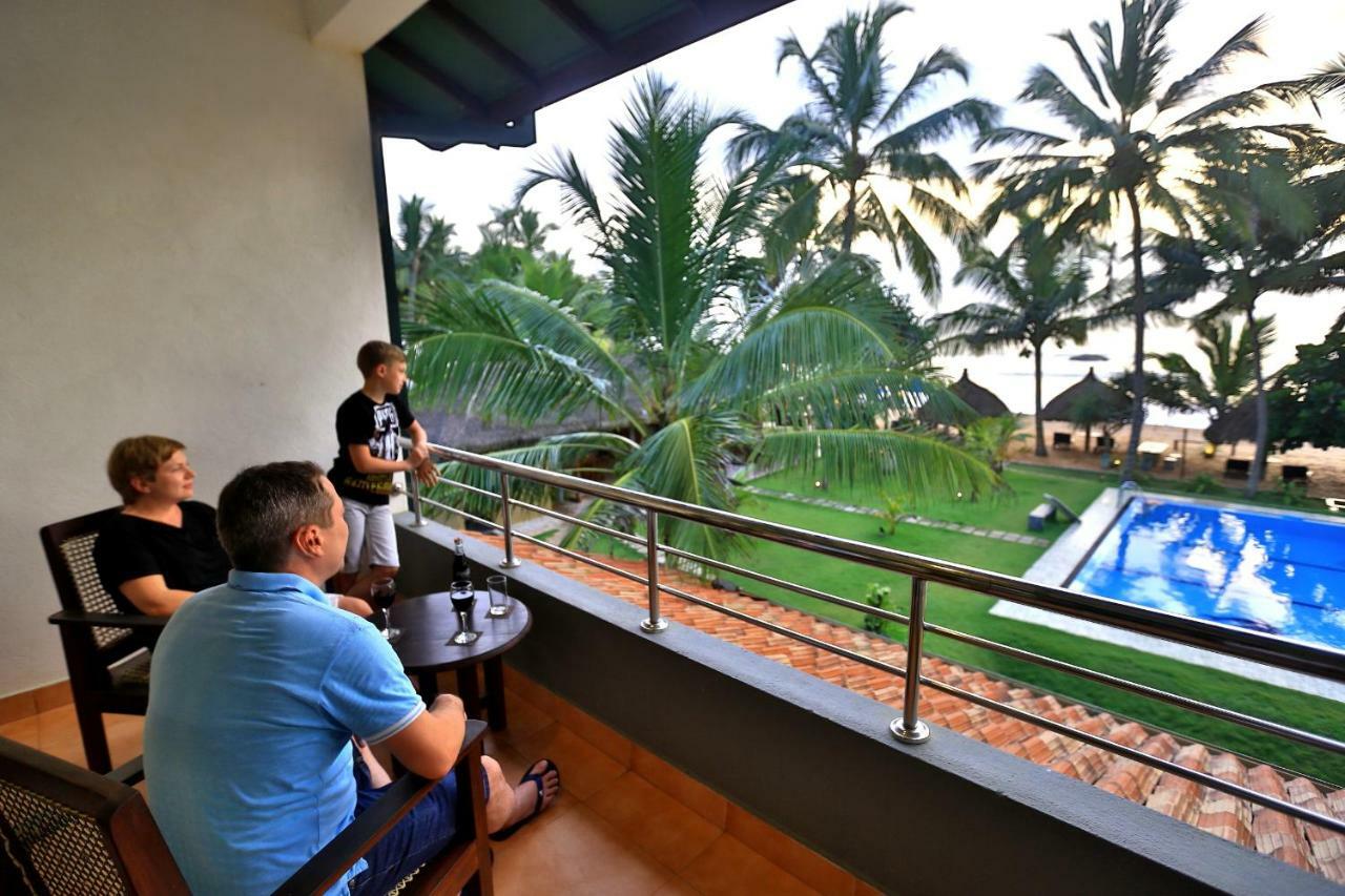 Sea Rock Villa Bentota Zewnętrze zdjęcie